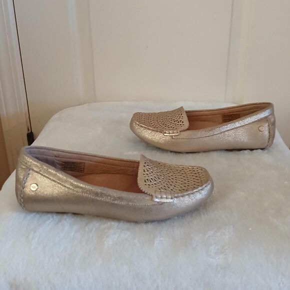 UGG Clair metallic gold leather moccasin loafers laser cut perforations 7 - Picture 3 of 8